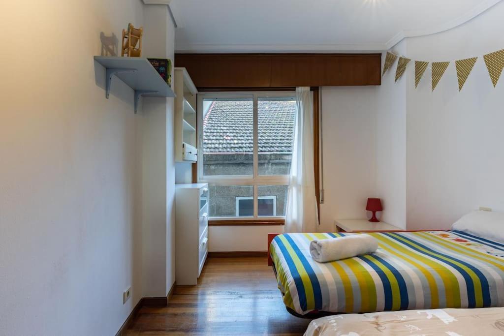 Bonito Piso Con Vistas, Centrico, Acogedor Apartment Vigo Exterior photo