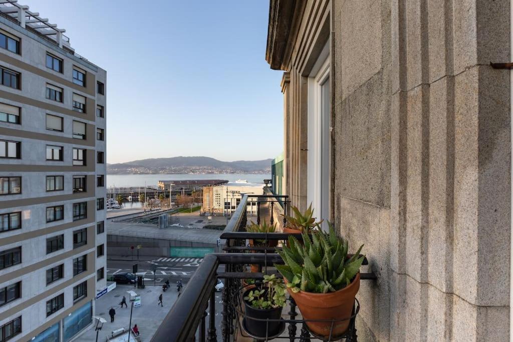 Bonito Piso Con Vistas, Centrico, Acogedor Apartment Vigo Exterior photo