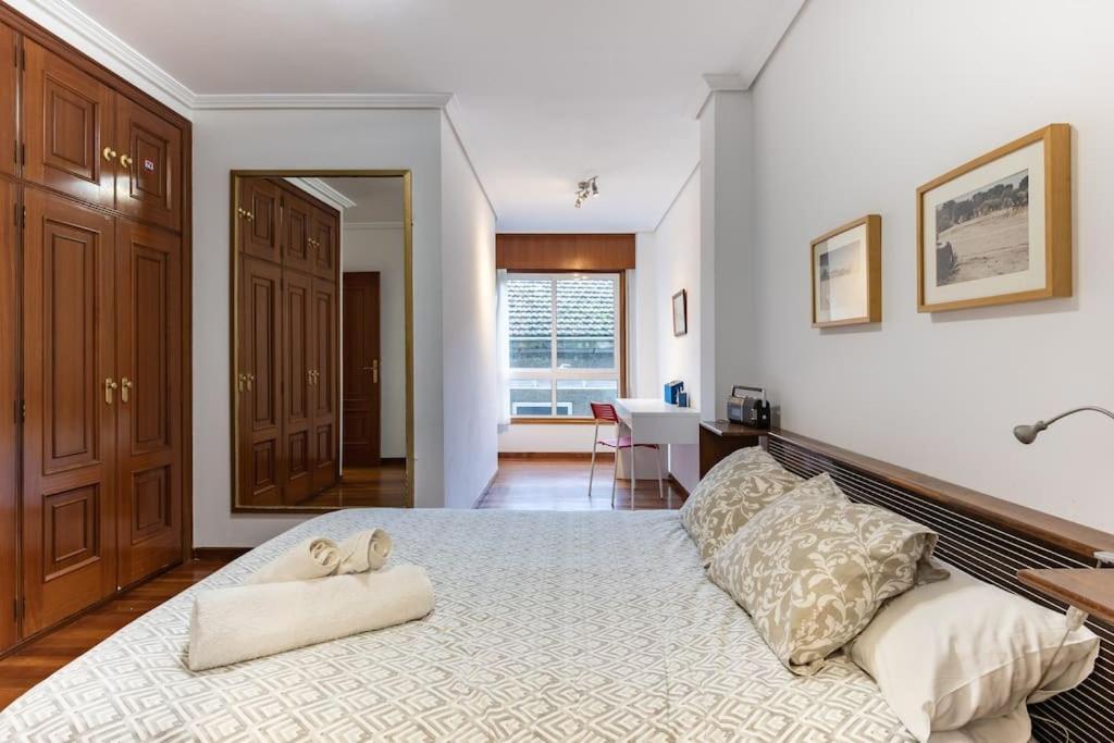 Bonito Piso Con Vistas, Centrico, Acogedor Apartment Vigo Exterior photo